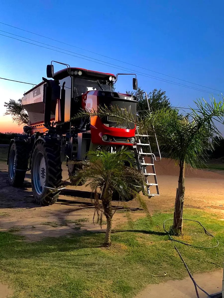 WhatsApp Image 2025-03-11 at 19.14.13