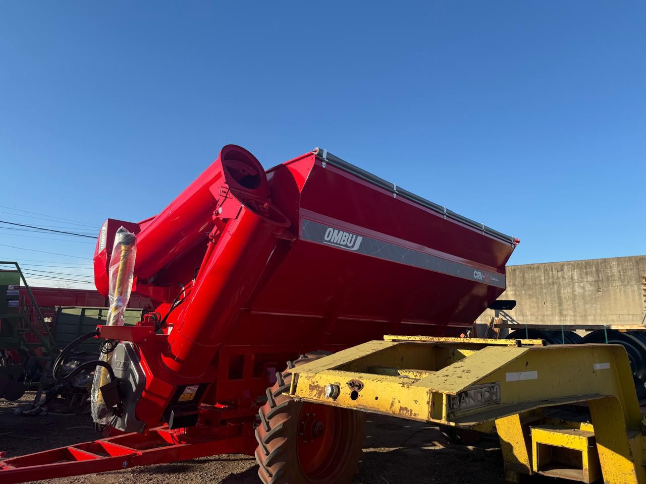 WhatsApp Image 2025-10-08 at 17.08.34