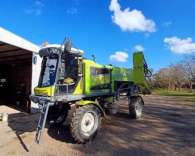 WhatsApp Image 2025-11-12 at 09.41.01 (1)