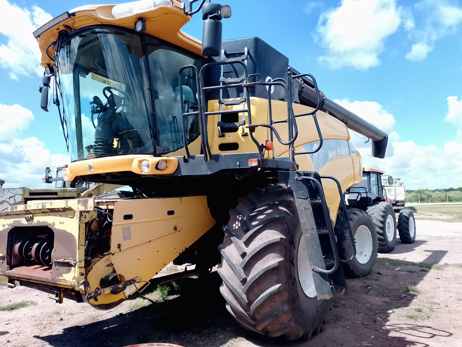 WhatsApp Image 2025-12-02 at 10.01.00 (1)